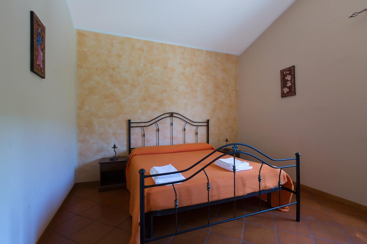 Turismo Rurale Il Sole Villa Sant'Angelo di Brolo Eksteriør bilde