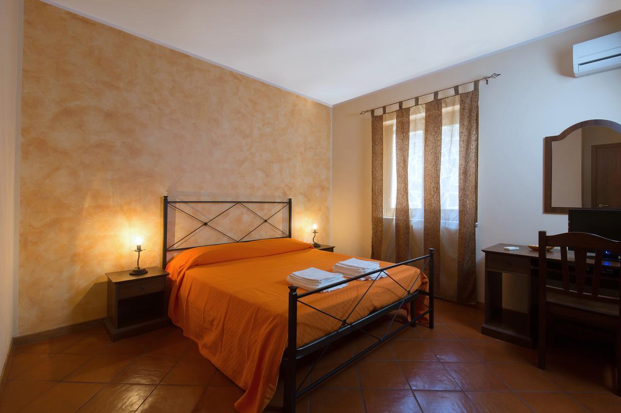 Turismo Rurale Il Sole Villa Sant'Angelo di Brolo Eksteriør bilde