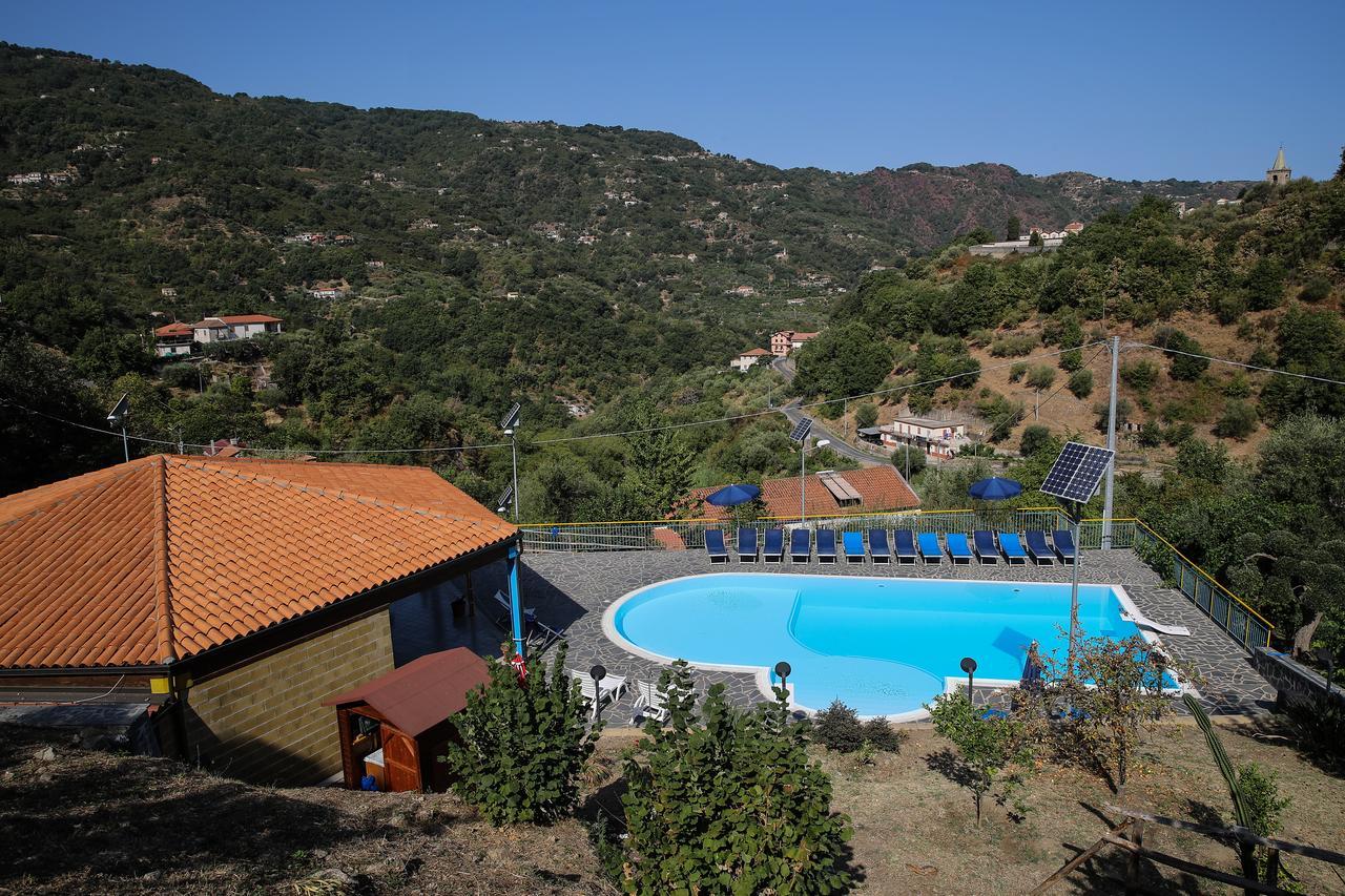 Turismo Rurale Il Sole Villa Sant'Angelo di Brolo Eksteriør bilde